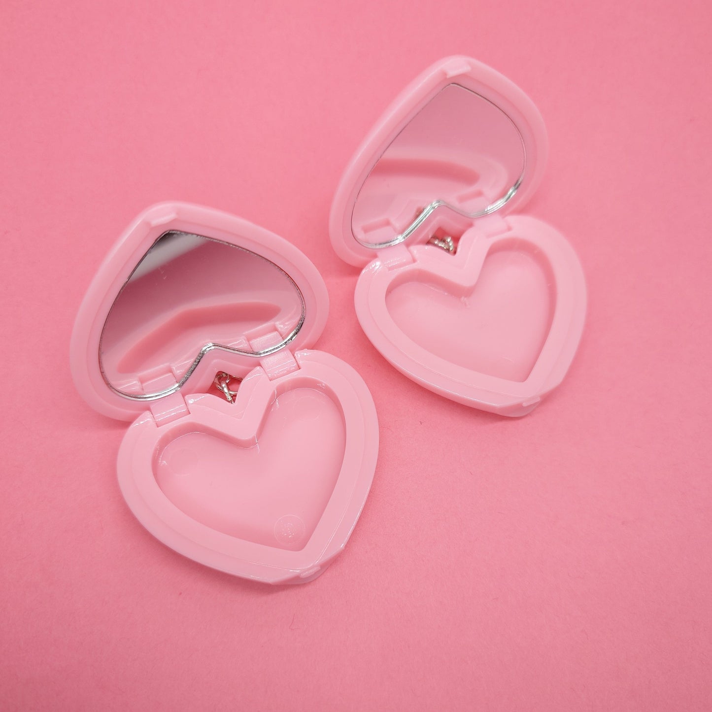 Mini heart compact mirror earrings