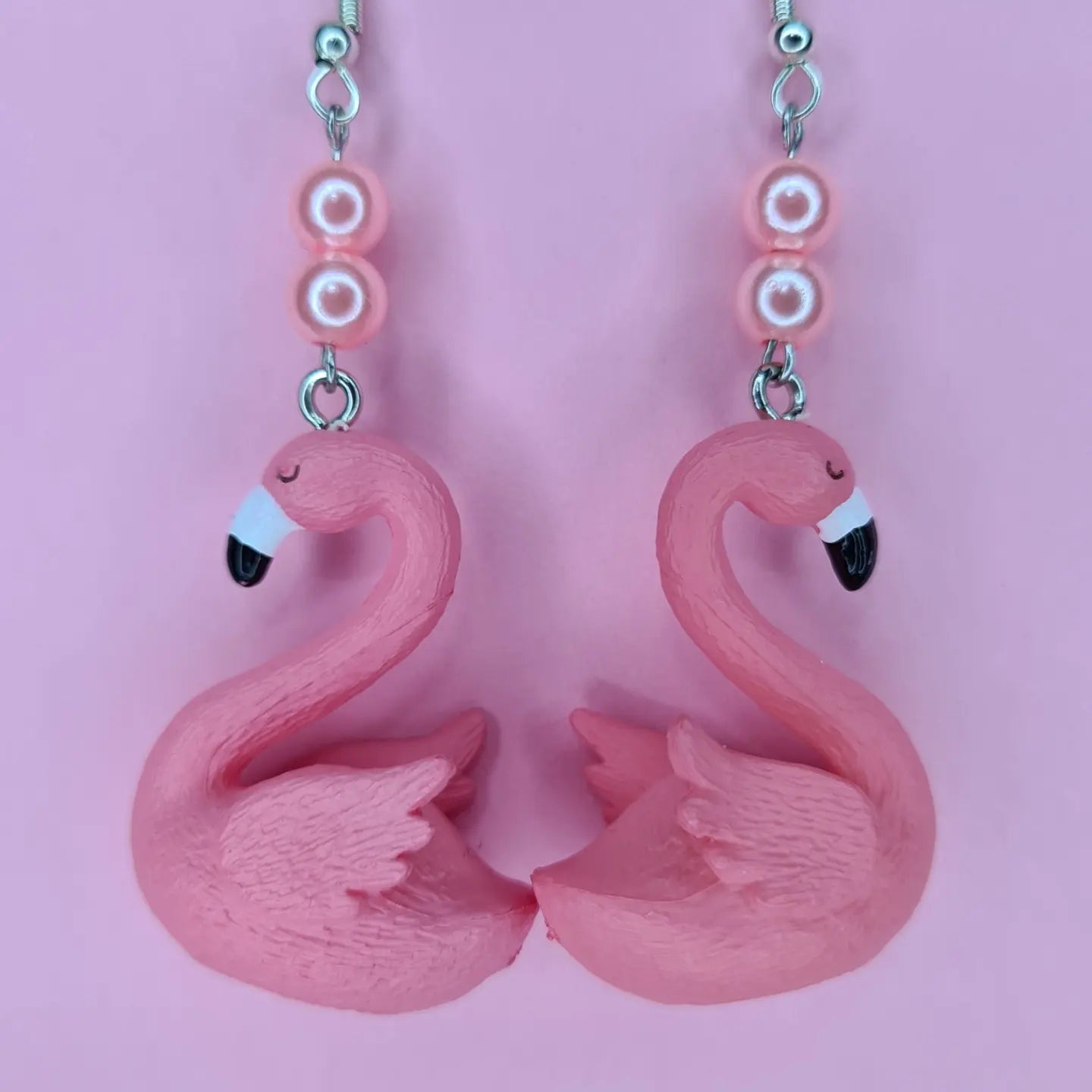 Pink flamingo drop earrings. - Strawberry Moon Jewellery 