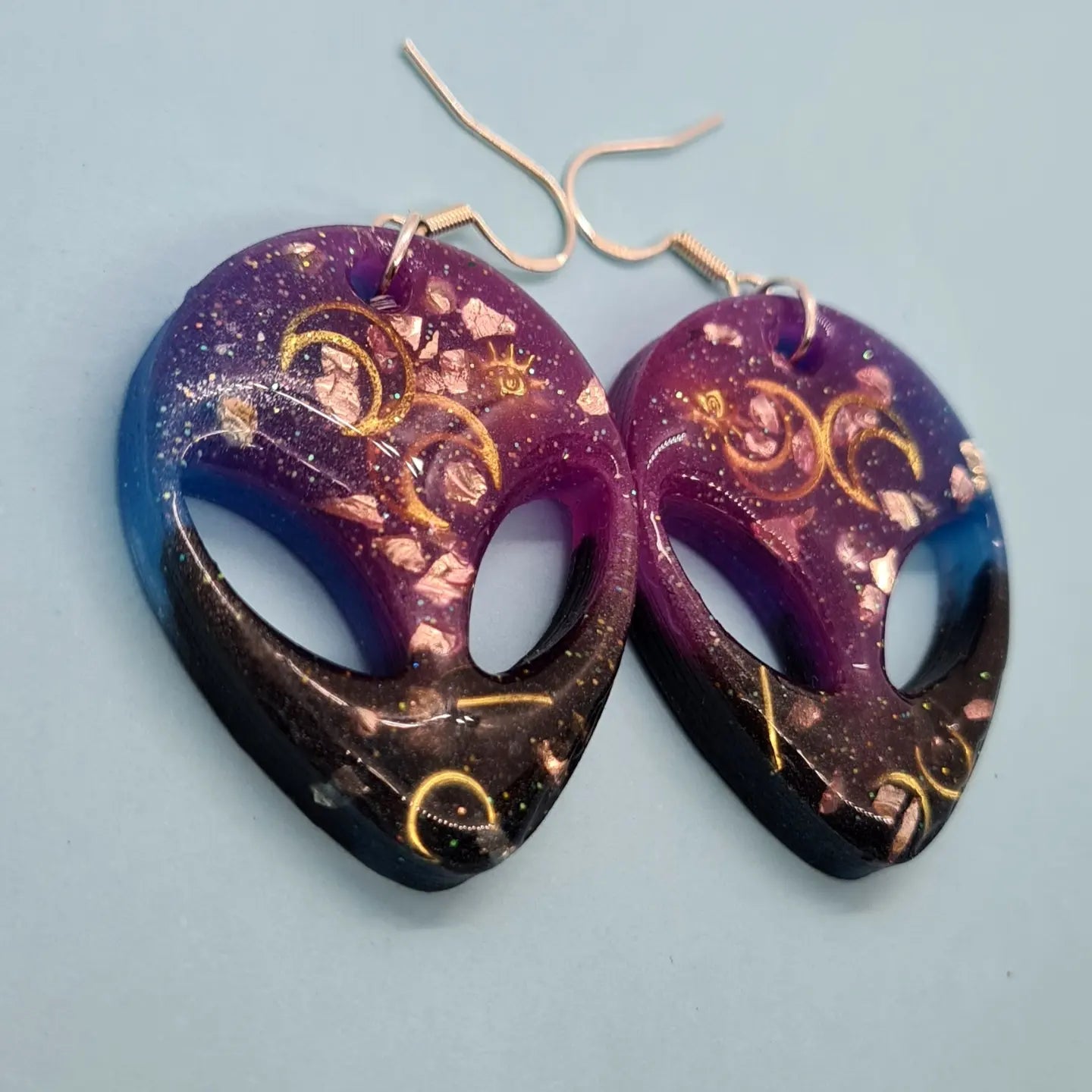 Cosmic Steve moon earrings. Pink glass and gold moon embellishment. Glow in the dark. - Strawberry Moon Jewellery 